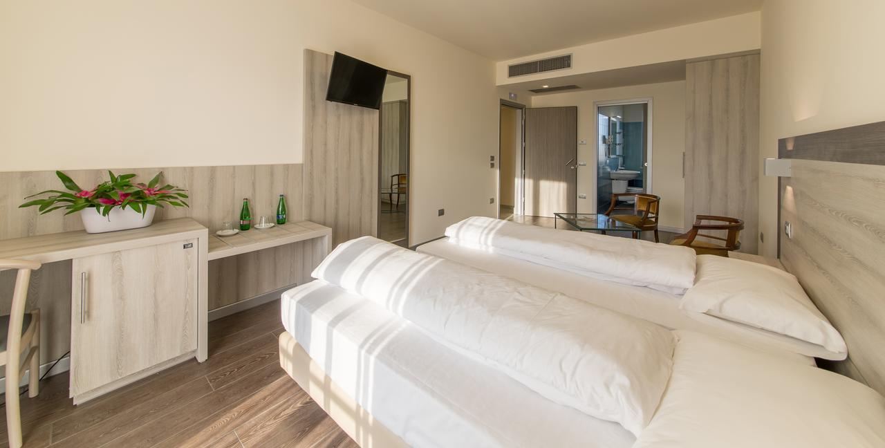 Hotel Panineria Colombera Rossa Brescia megye Kültér fotó